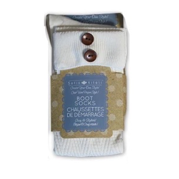 ɴᴡᴛ Ivory Boot Socks w/ Cuff and Buttons🧦 - Picture 6 of 6